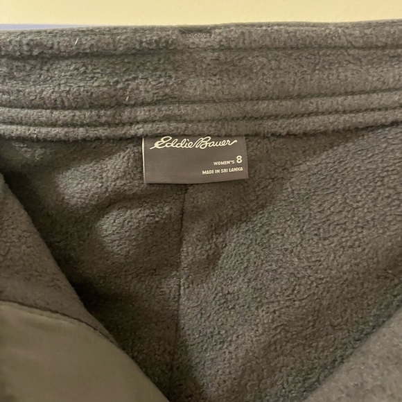 Eddie Bauer Grey Flexion Fleece Lined Pants, size 8 - Picture 6 of 9